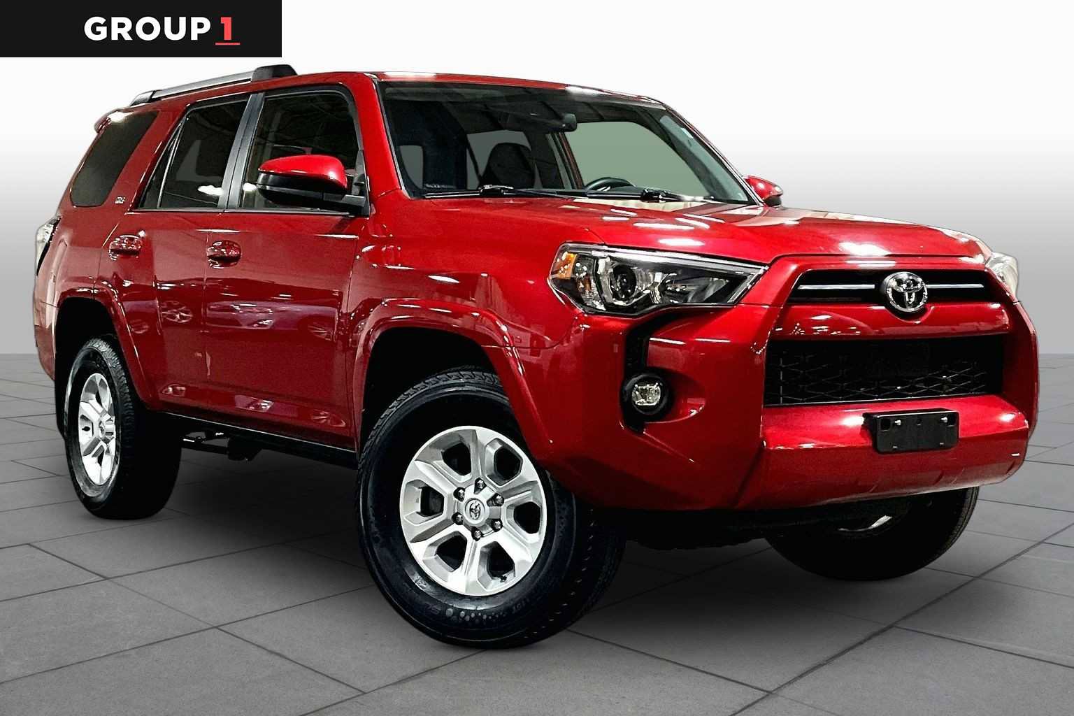 Certified 2024 Toyota 4Runner SR5 AWD/4WD image 3