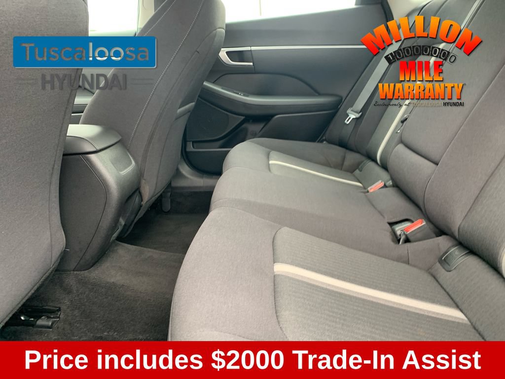Used 2025 Hyundai Sonata SEL FWD image 23