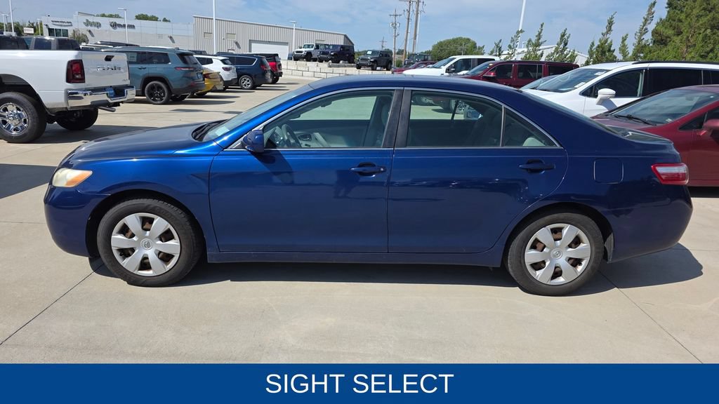 Used 2009 Toyota Camry LE FWD video 2