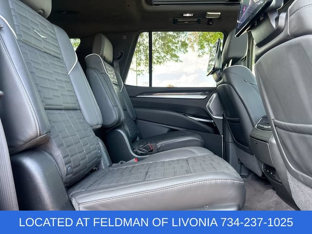 Certified 2026 Cadillac Escalade V w/ LPO, Onyx Lite Package AWD/4WD image 28
