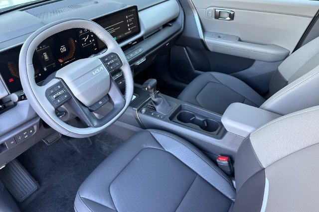 New 2027 Kia Seltos EX w/ EX Panoramic Sunroof Package FWD image 11