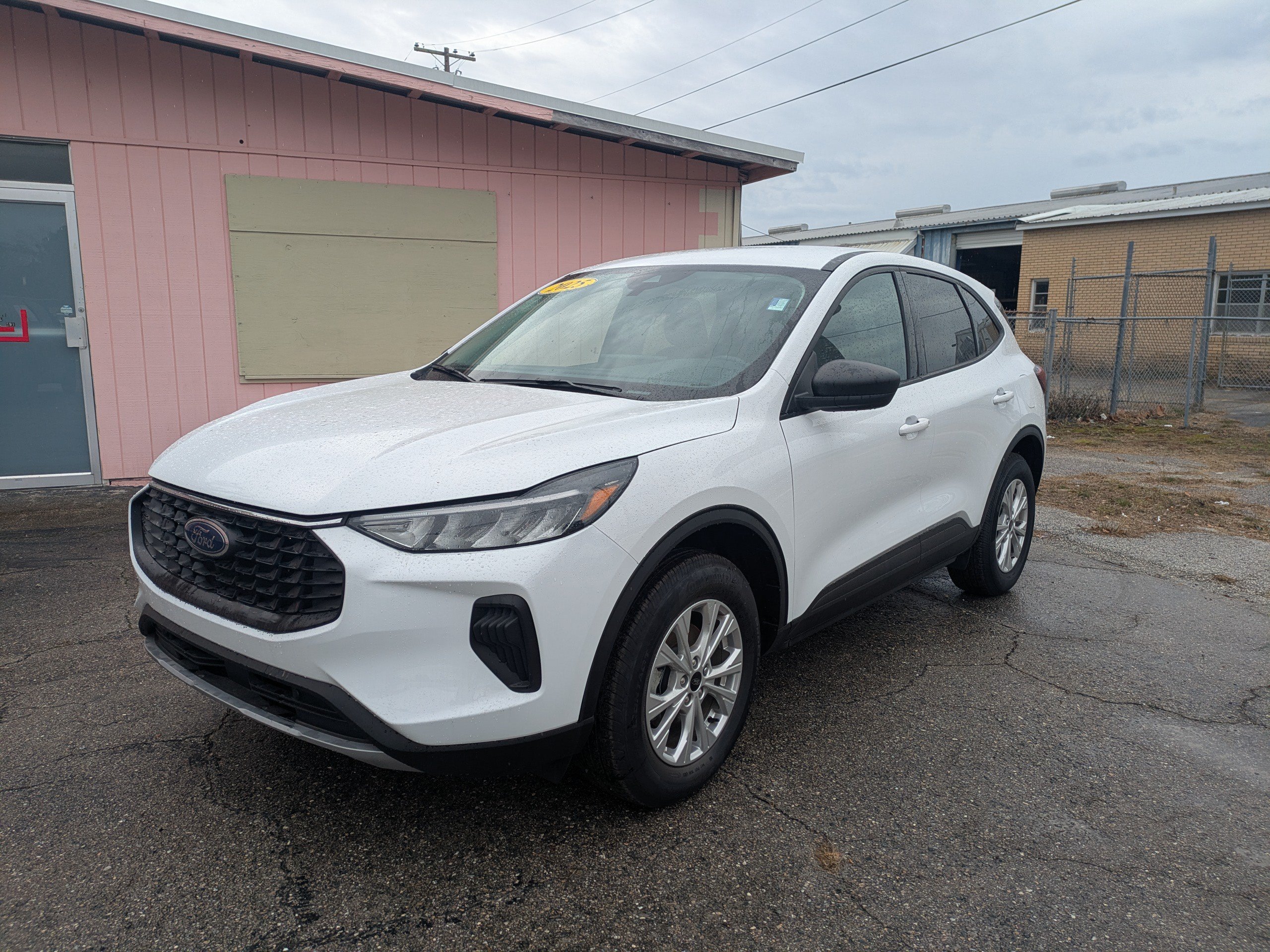 Certified 2025 Ford Escape Active w/ Tech Pack #1 AWD/4WD image 7