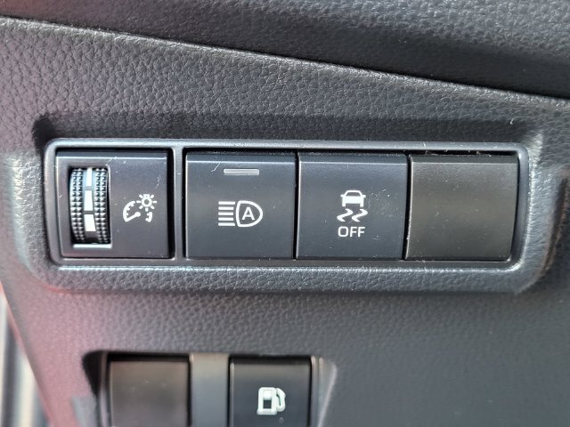 Used 2024 Toyota Corolla Cross AWD Hybrid image 17