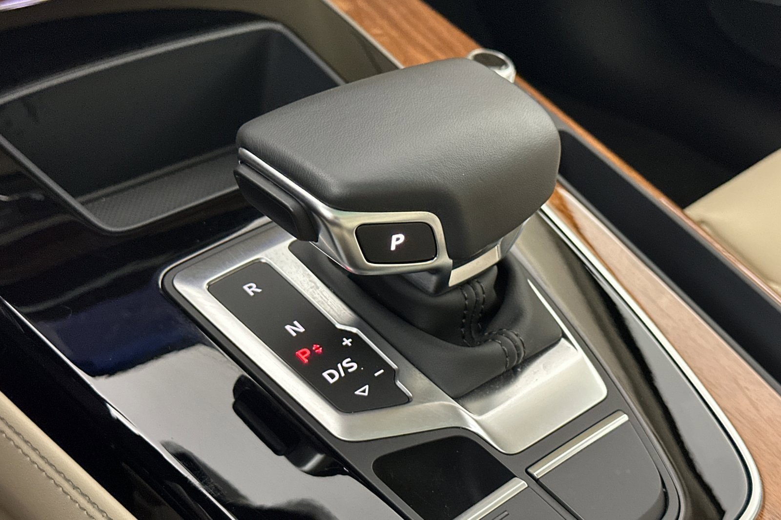 Used 2023 Audi Q5 2.0T Premium Plus w/ Premium Plus Package image 21