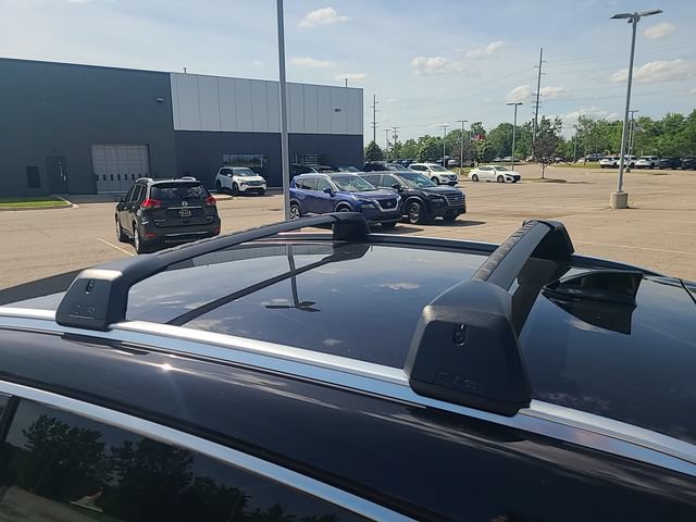 New 2026 Nissan Kicks SR w/ Cold Weather Package AWD/4WD image 23
