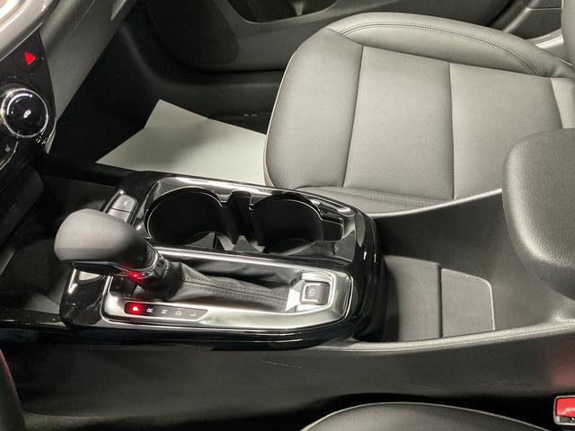 Used 2026 Chevrolet Trax ACTIV w/ Sunroof Package FWD image 24