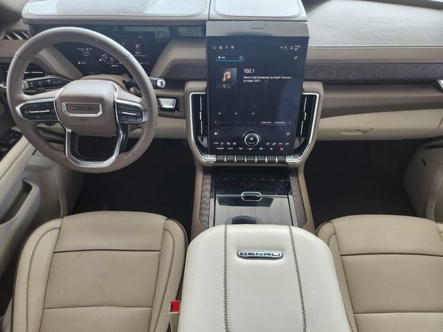 Used 2025 GMC Yukon Denali w/ Sun & Power Step Package RWD image 26