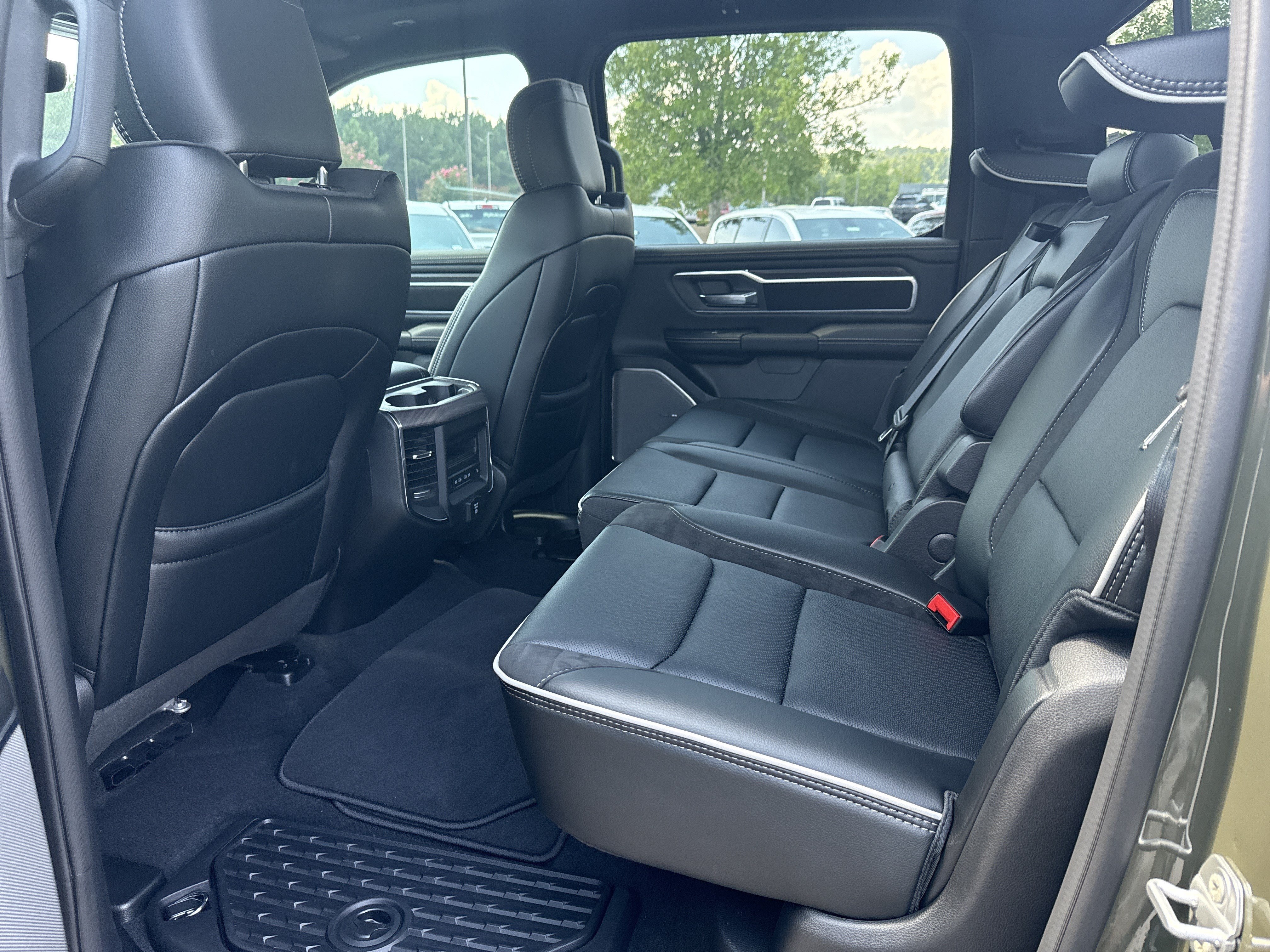 New 2026 RAM 1500 Laramie w/ Night Edition AWD/4WD image 20