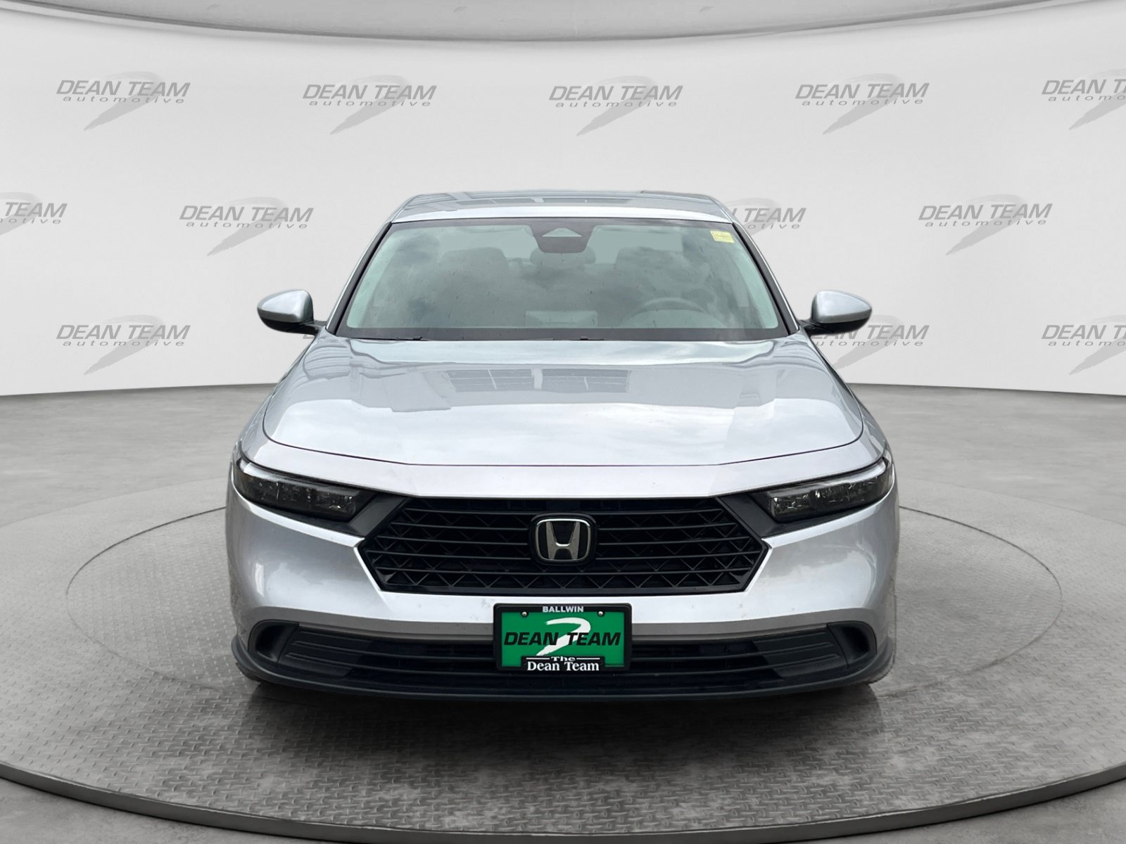 Used 2024 Honda Accord LX image 2
