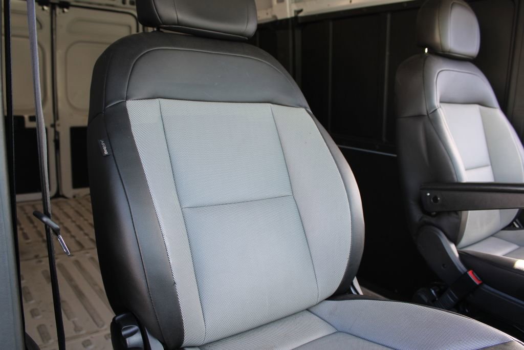 Used 2025 RAM ProMaster 2500 w/ Convenience Group FWD image 14