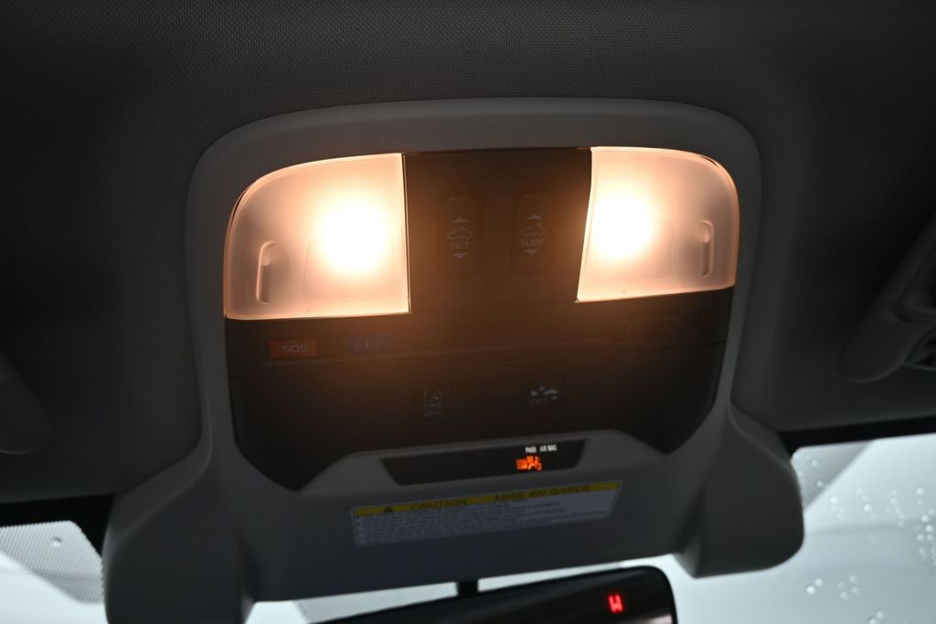 Used 2023 Subaru Crosstrek 2.5i Sport AWD/4WD image 32