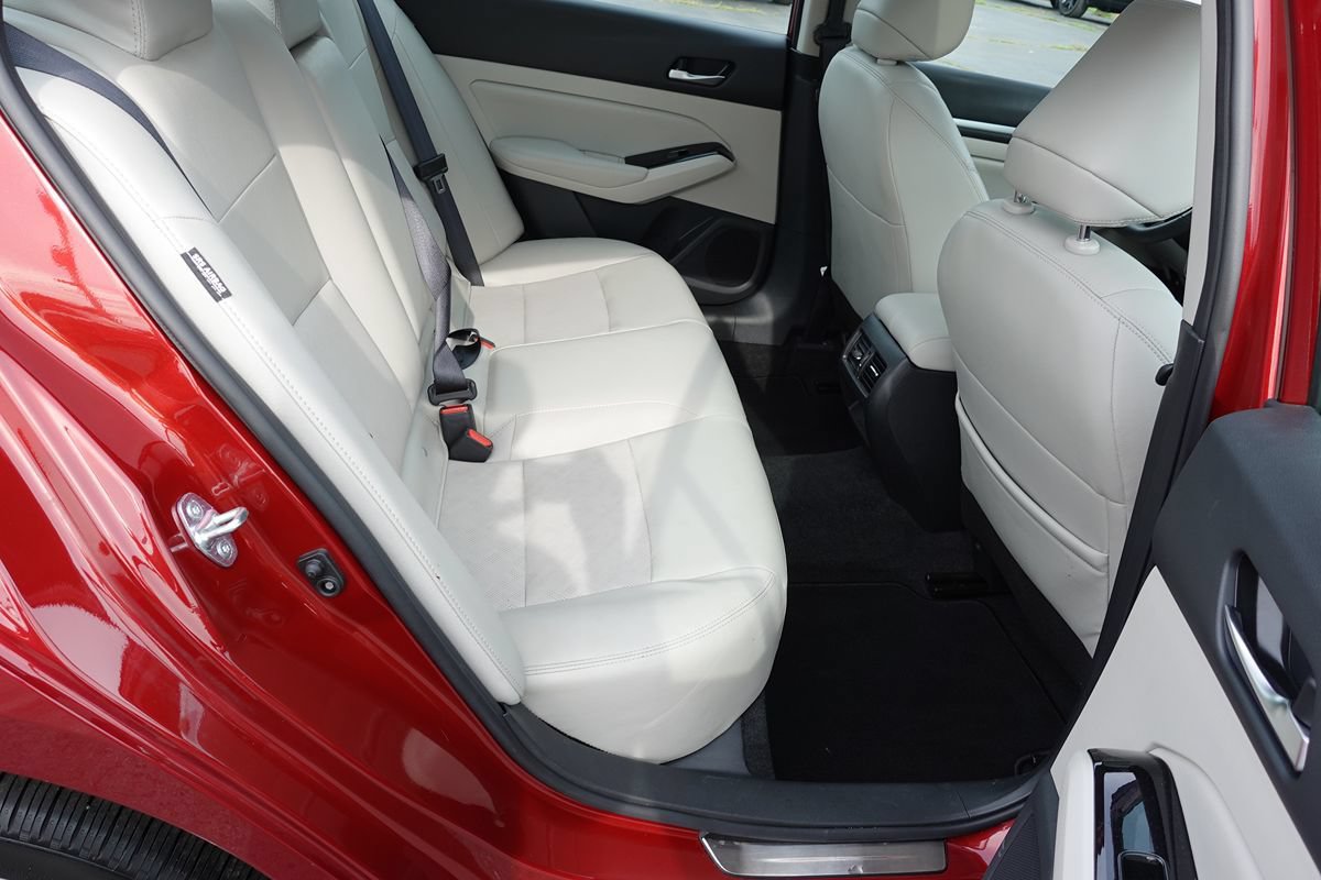 Used 2024 Nissan Altima 2.5 SL AWD/4WD image 27