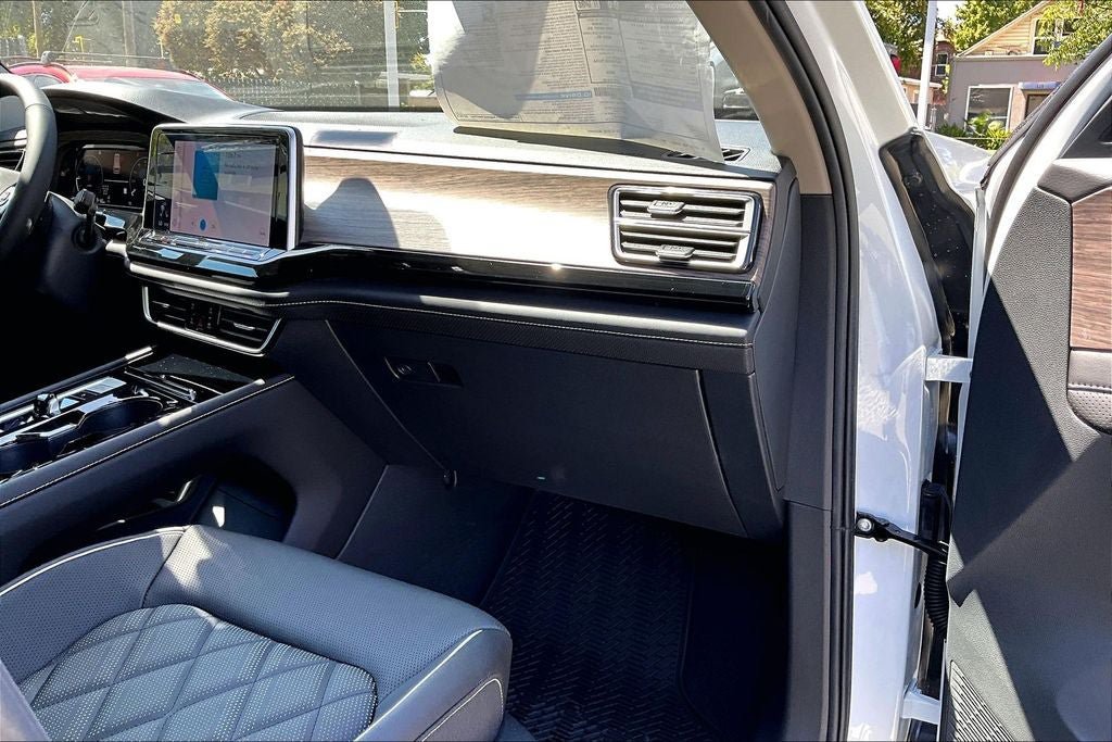 New 2026 Volkswagen Atlas SEL Premium R-Line AWD/4WD image 16