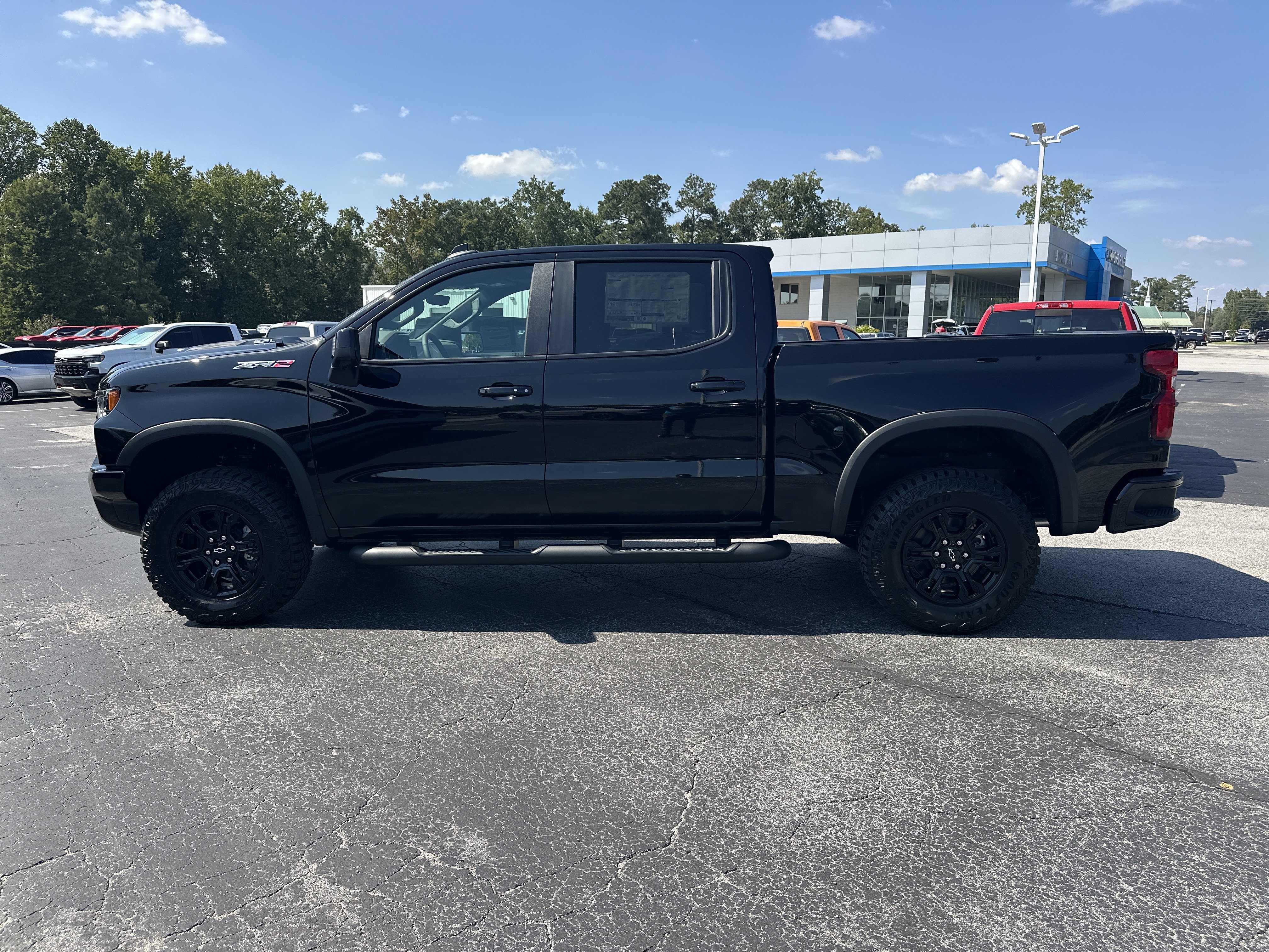 New 2026 Chevrolet Silverado 1500 ZR2 AWD/4WD image 6