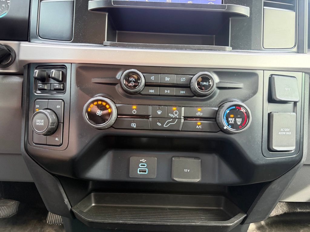 Used 2023 Ford F250 XL w/ STX Appearance Package AWD/4WD image 16