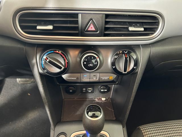 Used 2021 Hyundai Kona SE w/ Cargo Package FWD image 24