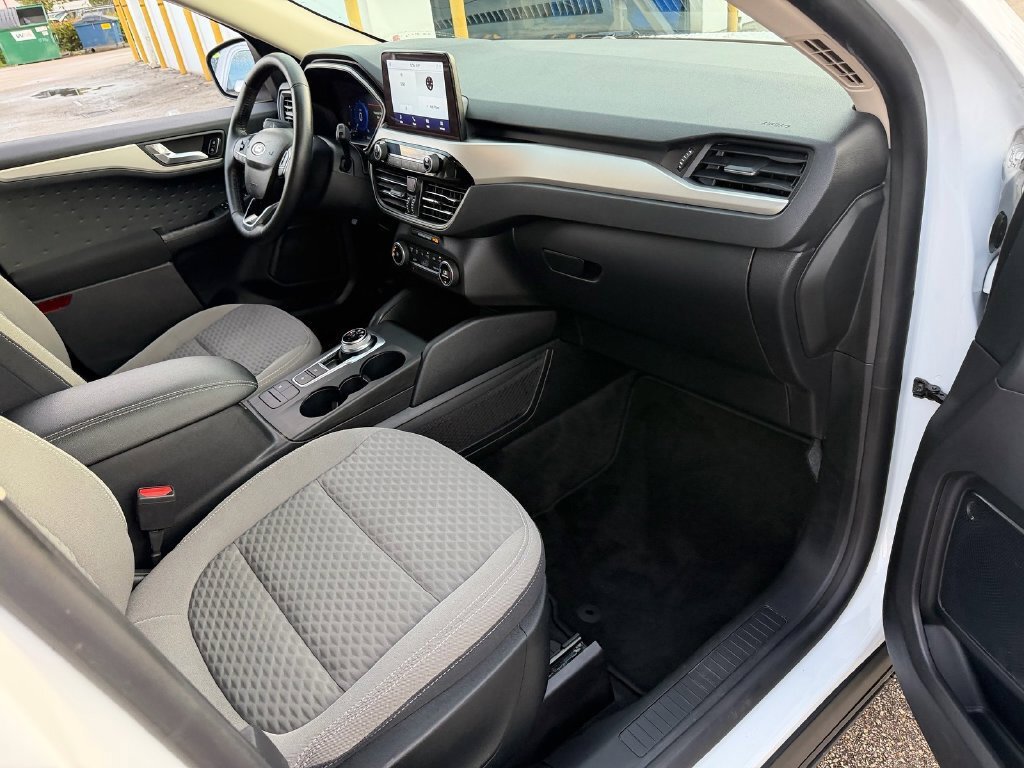 Used 2020 Ford Escape SE Sport AWD/4WD image 16