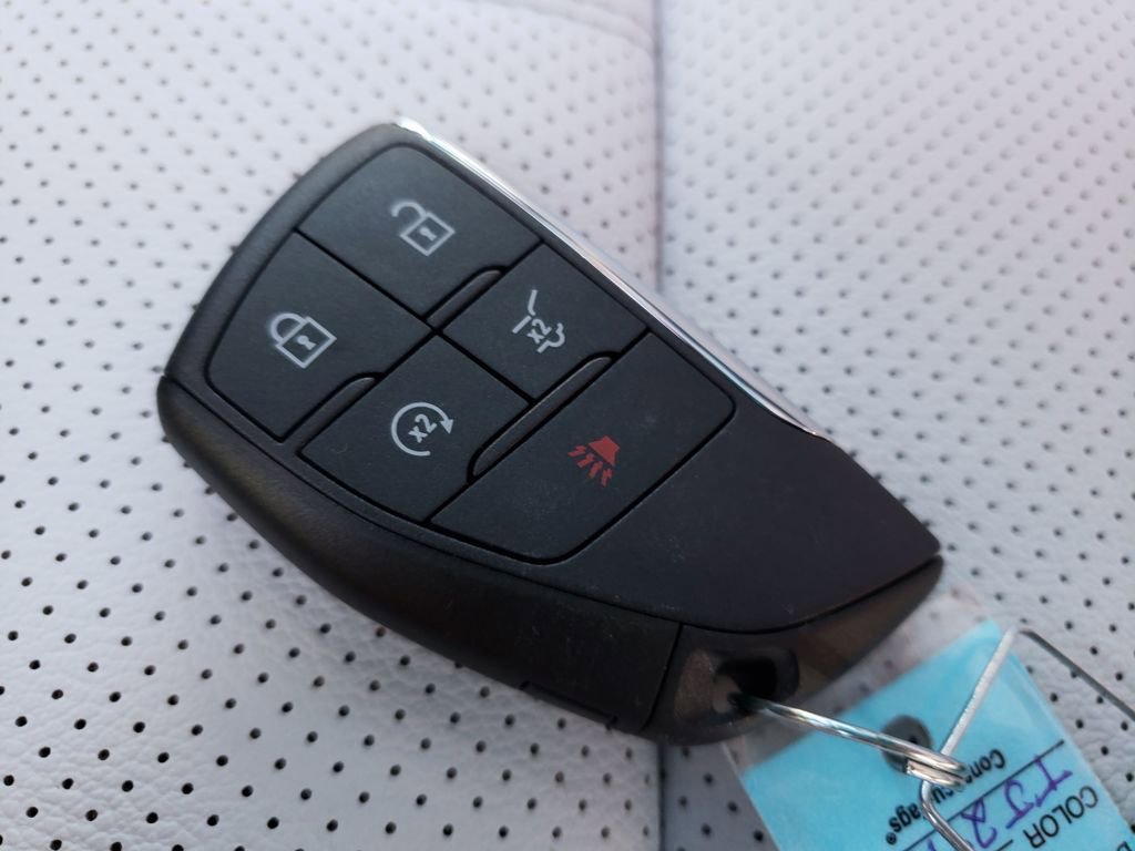 New 2026 Chevrolet Traverse High Country w/ LPO, Floor Liner Package image 26