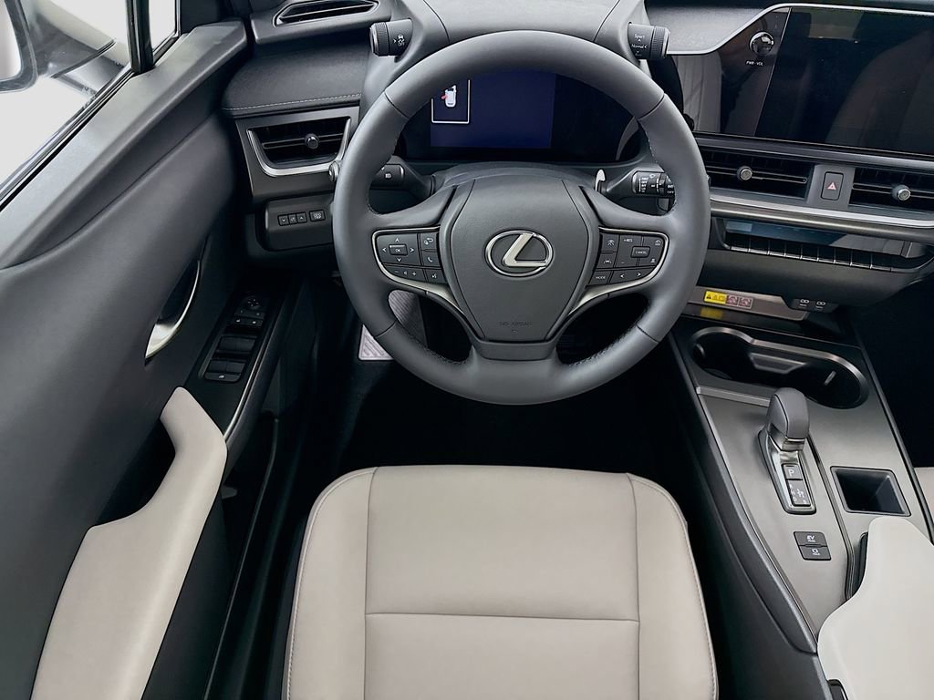 New 2026 Lexus UX 300h FWD image 10