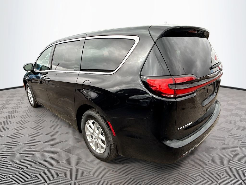 New 2026 Chrysler Pacifica Select FWD image 7