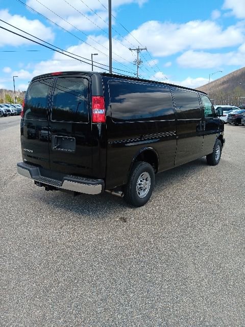 New 2026 Chevrolet Express 2500 Extended RWD image 20