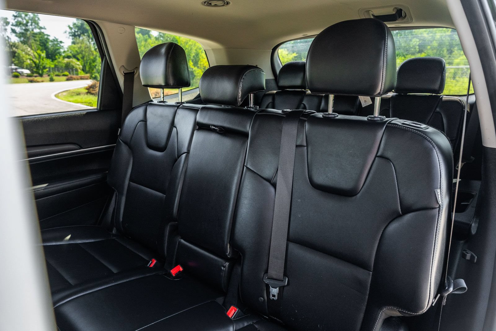 Used 2024 Kia Telluride LX FWD image 18