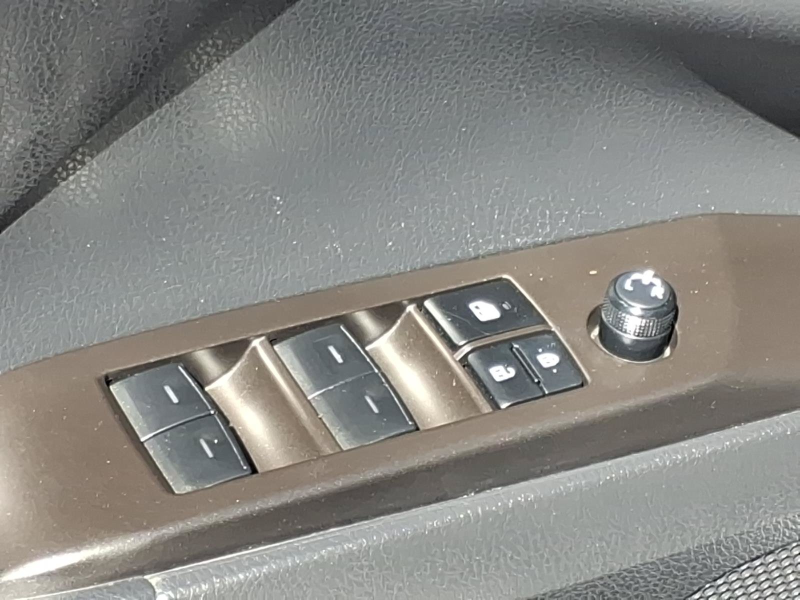 Certified 2023 Toyota Camry SE FWD image 14