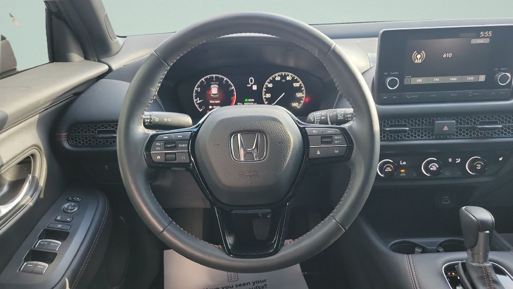 Used 2025 Honda HR-V Sport image 15
