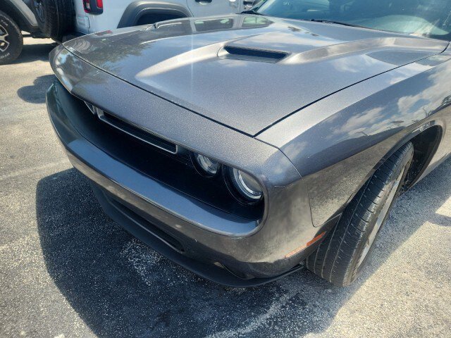 Certified 2019 Dodge Challenger SXT RWD image 10