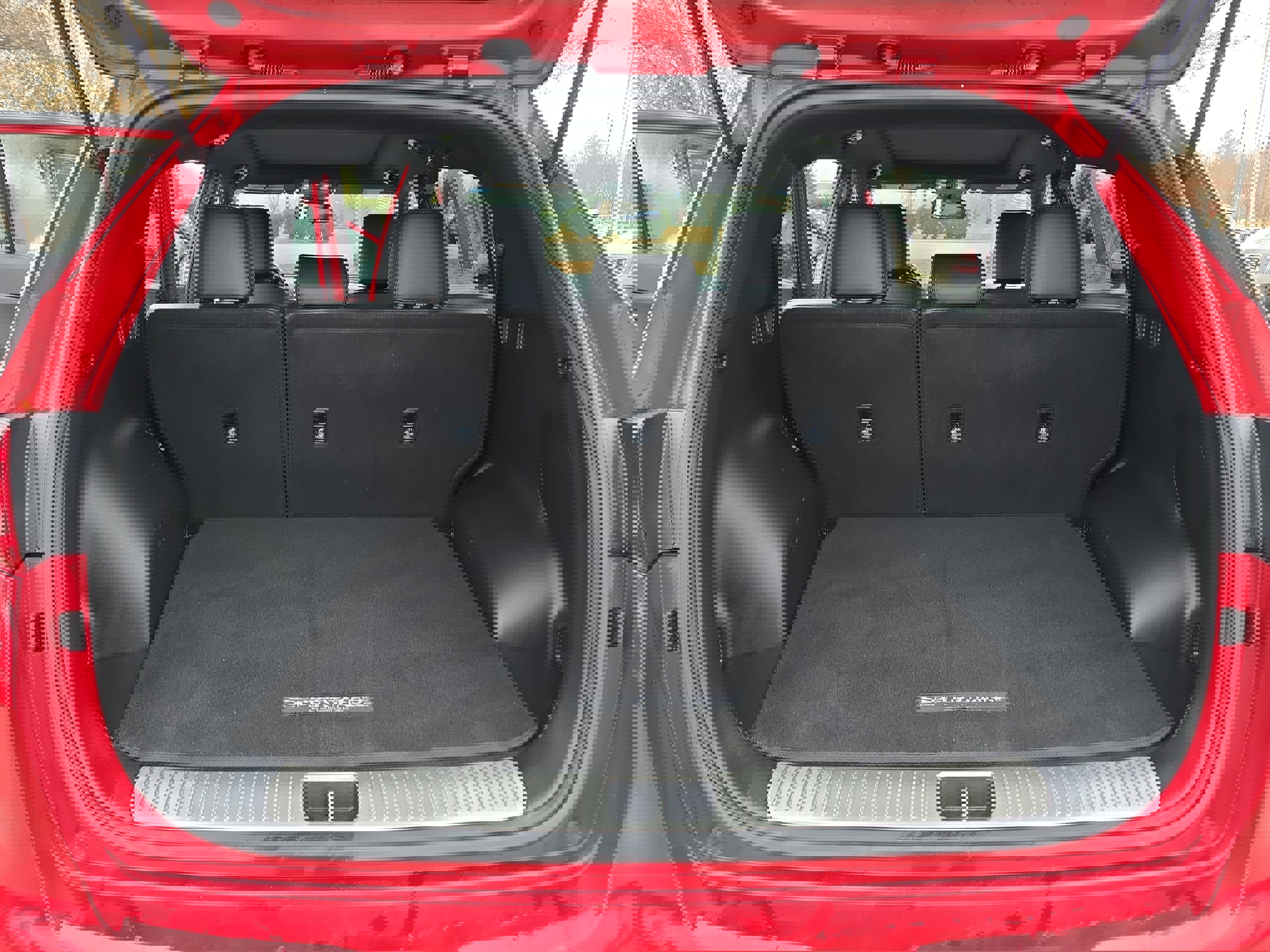 Used 2022 Kia Sportage Nightfall Edition image 13