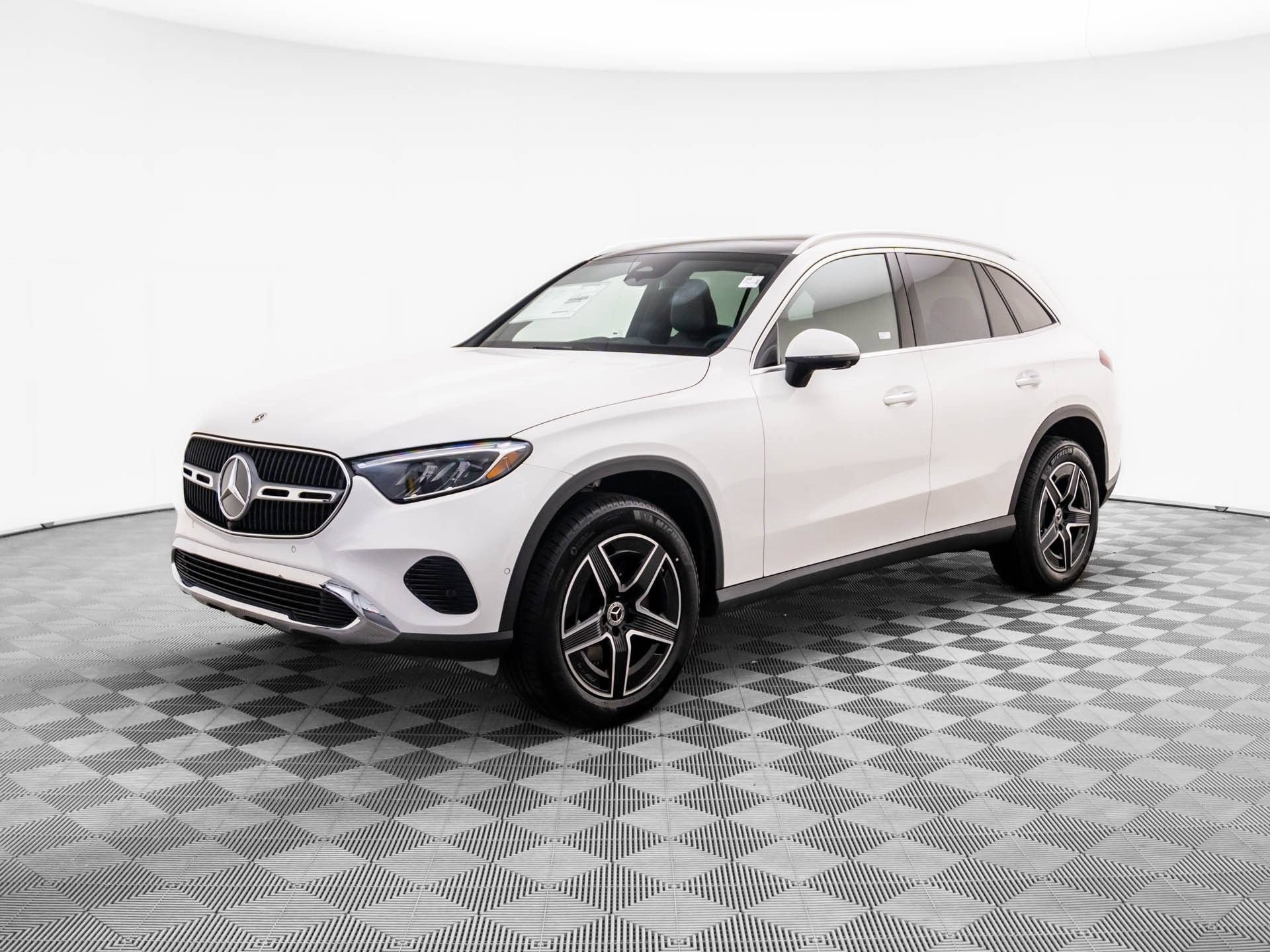 New 2026 Mercedes-Benz GLC 300 4MATIC 360° Tour