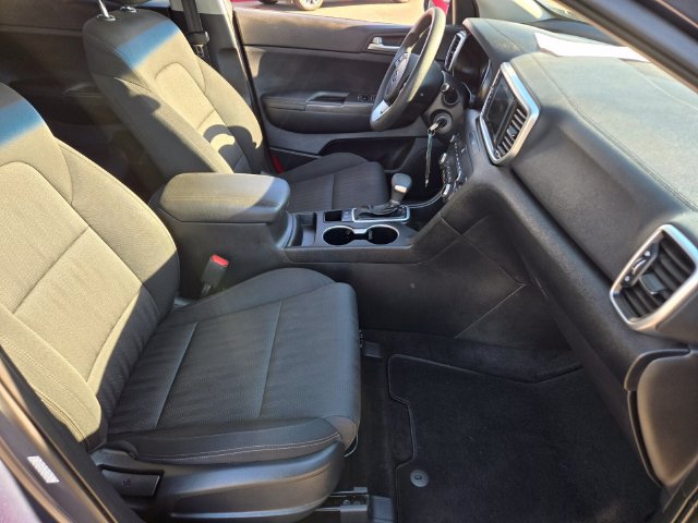 Used 2020 Kia Sportage LX FWD image 15