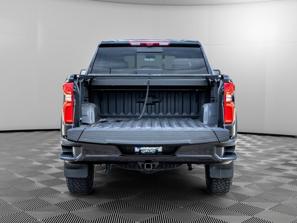 Used 2025 Chevrolet Silverado 1500 ZR2 w/ Technology Package AWD/4WD image 7