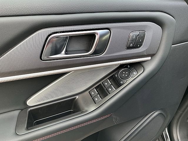 Used 2025 Ford Explorer ST w/ Sun And Sound Package image 16