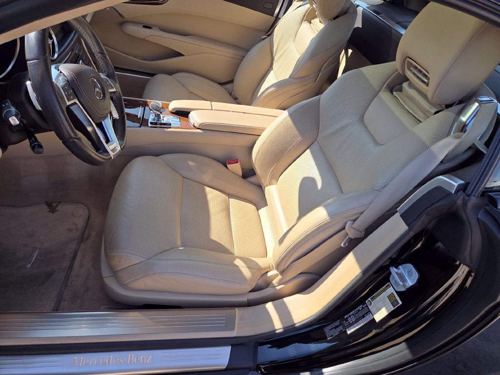 Used 2013 Mercedes-Benz SL 550 image 28