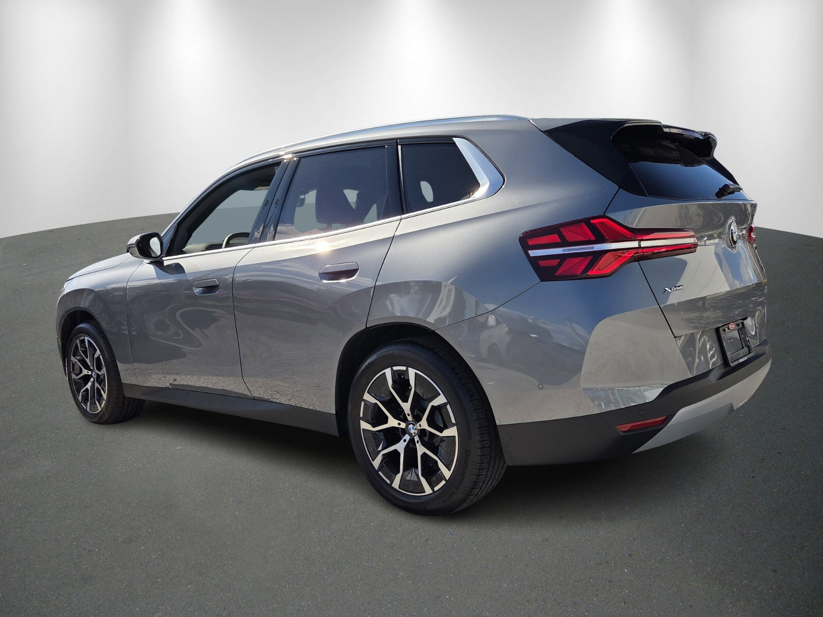 Certified 2025 BMW X3 xDrive30i w/ Premium Package image 5