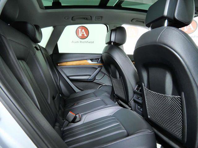 Certified 2023 Audi Q5 2.0T Premium w/ Convenience Package image 13