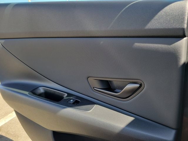 New 2026 Hyundai Elantra SEL Sport FWD image 23