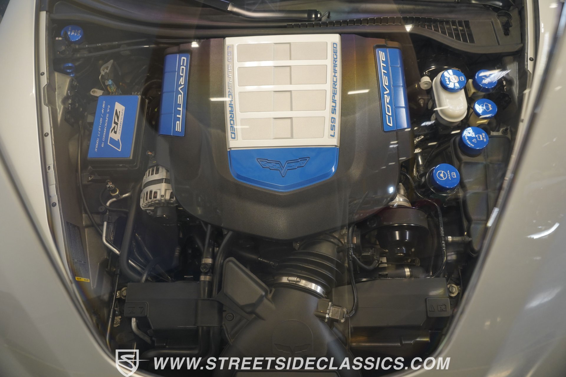 Used 2009 Chevrolet Corvette ZR1 w/ Preferred Equipment Group image 4
