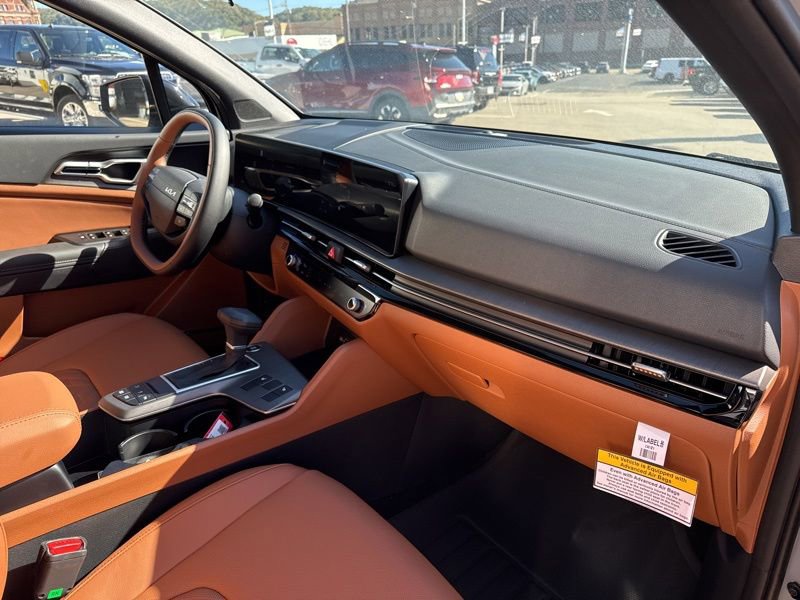 New 2026 Kia Sportage X-Line w/ X-Line Technology Package image 17