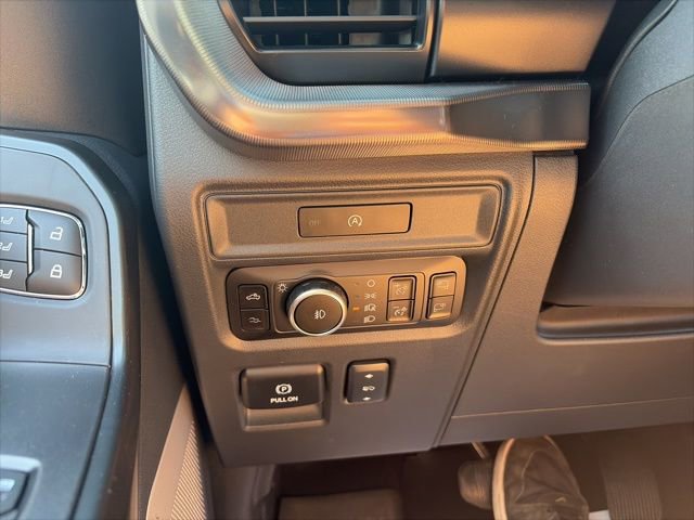 Used 2025 Ford F150 Raptor AWD/4WD image 20