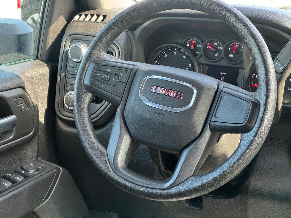 Certified 2025 GMC Sierra 3500 Pro w/ Convenience Package AWD/4WD image 12