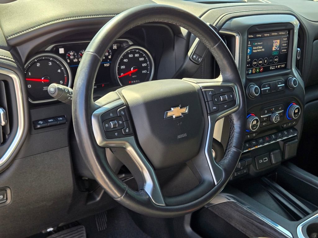 Used 2022 Chevrolet Silverado 2500 LTZ w/ Z71 Chrome Sport Edition AWD/4WD image 20