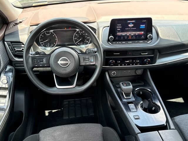 Used 2023 Nissan Rogue SV FWD image 22