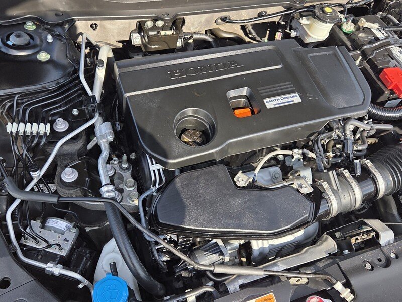 Used 2020 Honda Accord Touring image 20