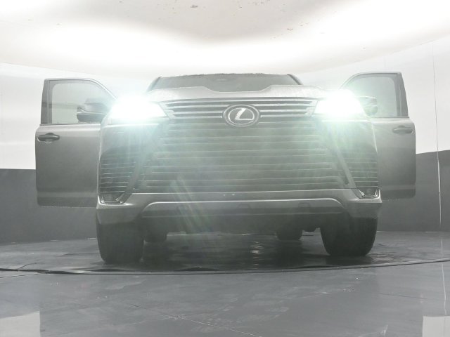 Used 2026 Lexus LX 600 4WD w/ Appearance Package image 65