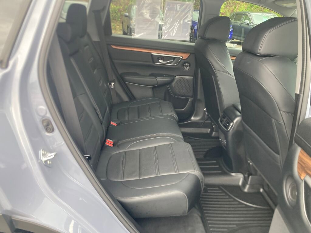 Used 2022 Honda CR-V Touring image 17