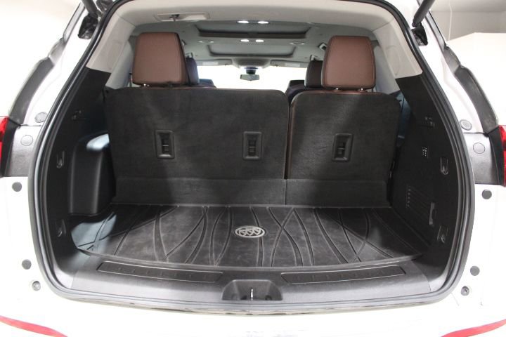 Used 2020 Buick Enclave Avenir w/ Avenir Technology Package image 13