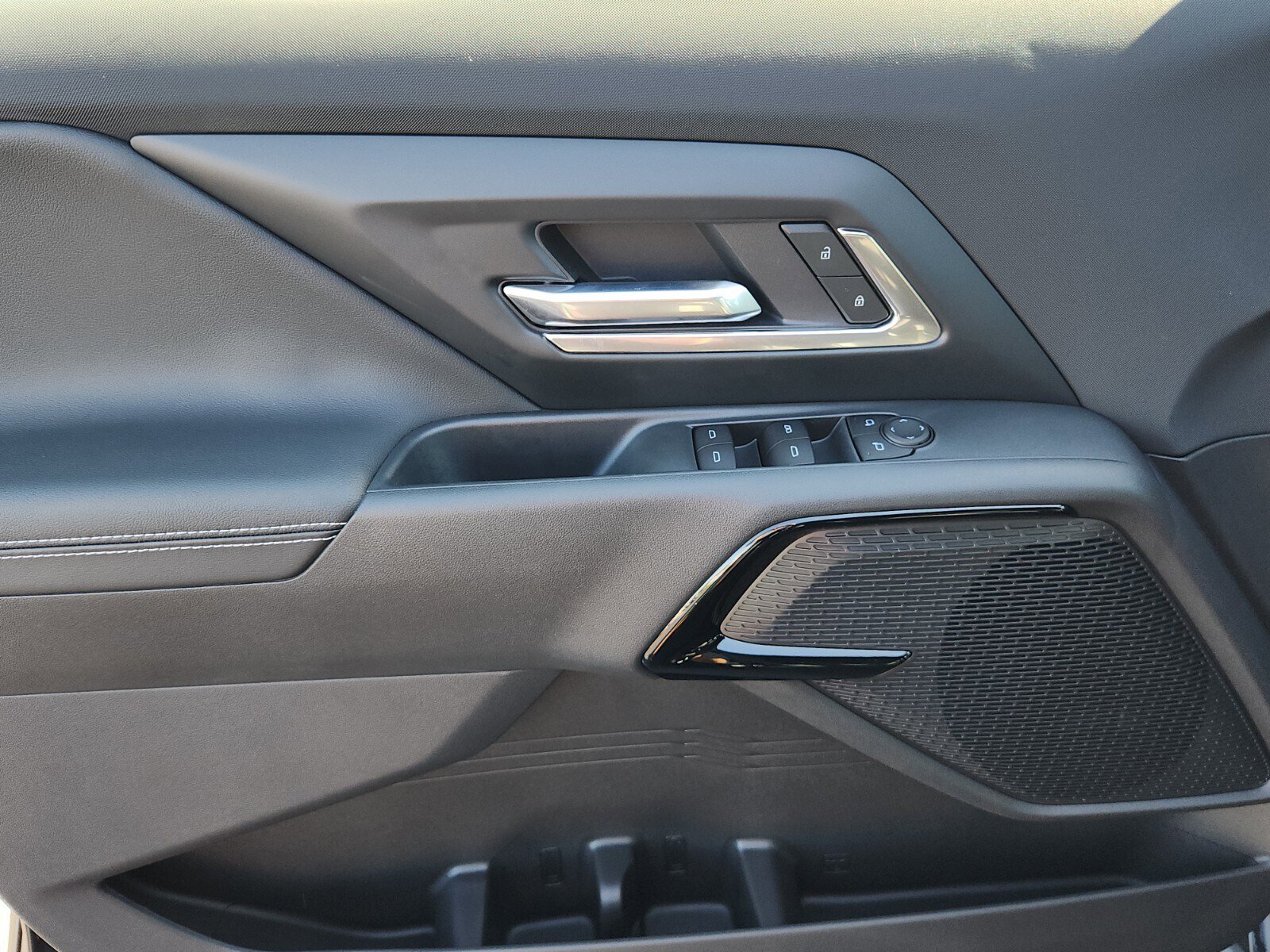 New 2026 Chevrolet Silverado EV LT image 8