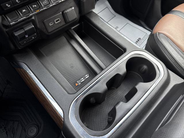 Used 2022 Chevrolet Silverado 1500 High Country w/ Safety Package II image 15